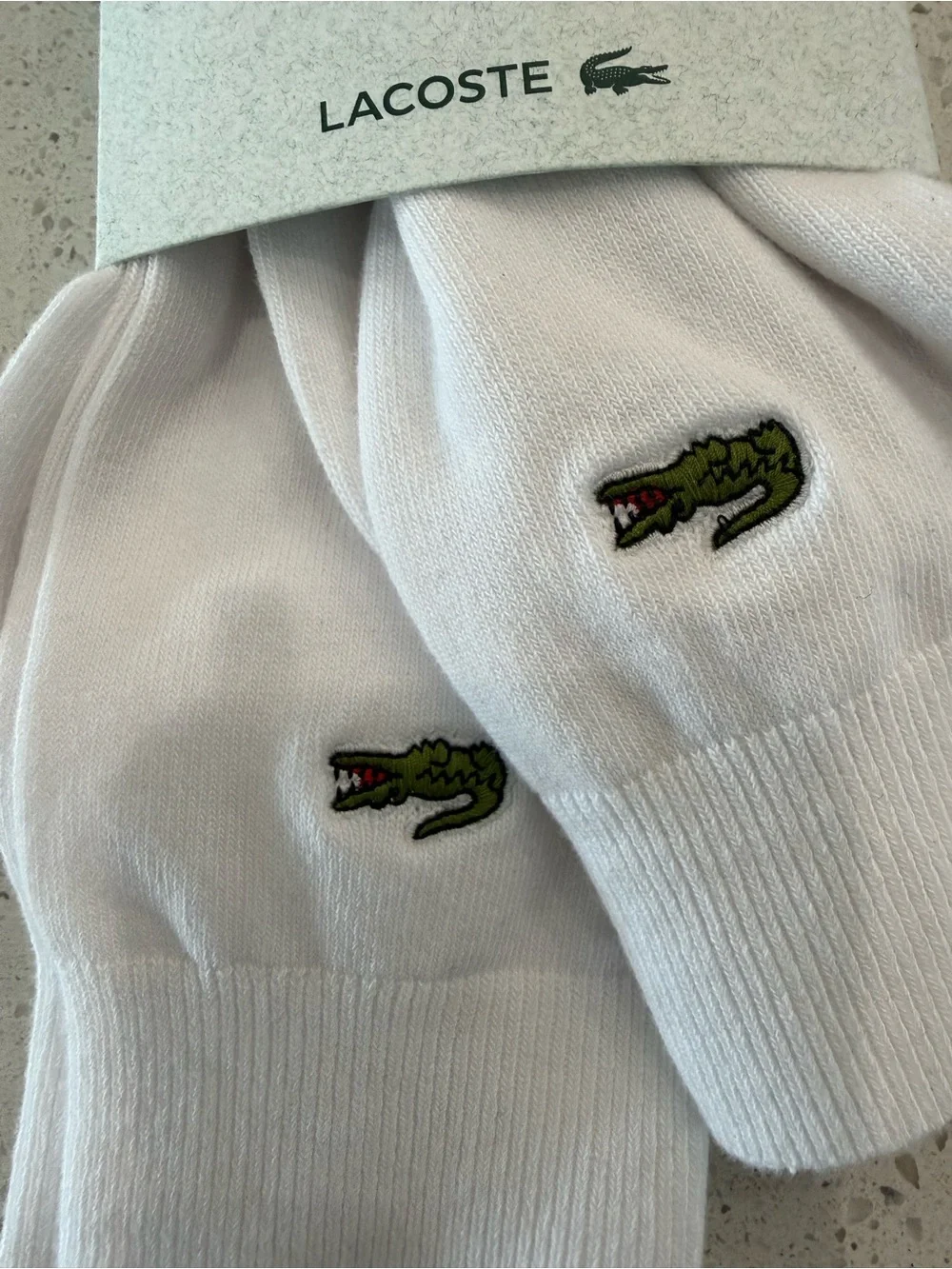 New mens Lacoste White Crew Socks with Green Crocodile Logo - 2 Pack